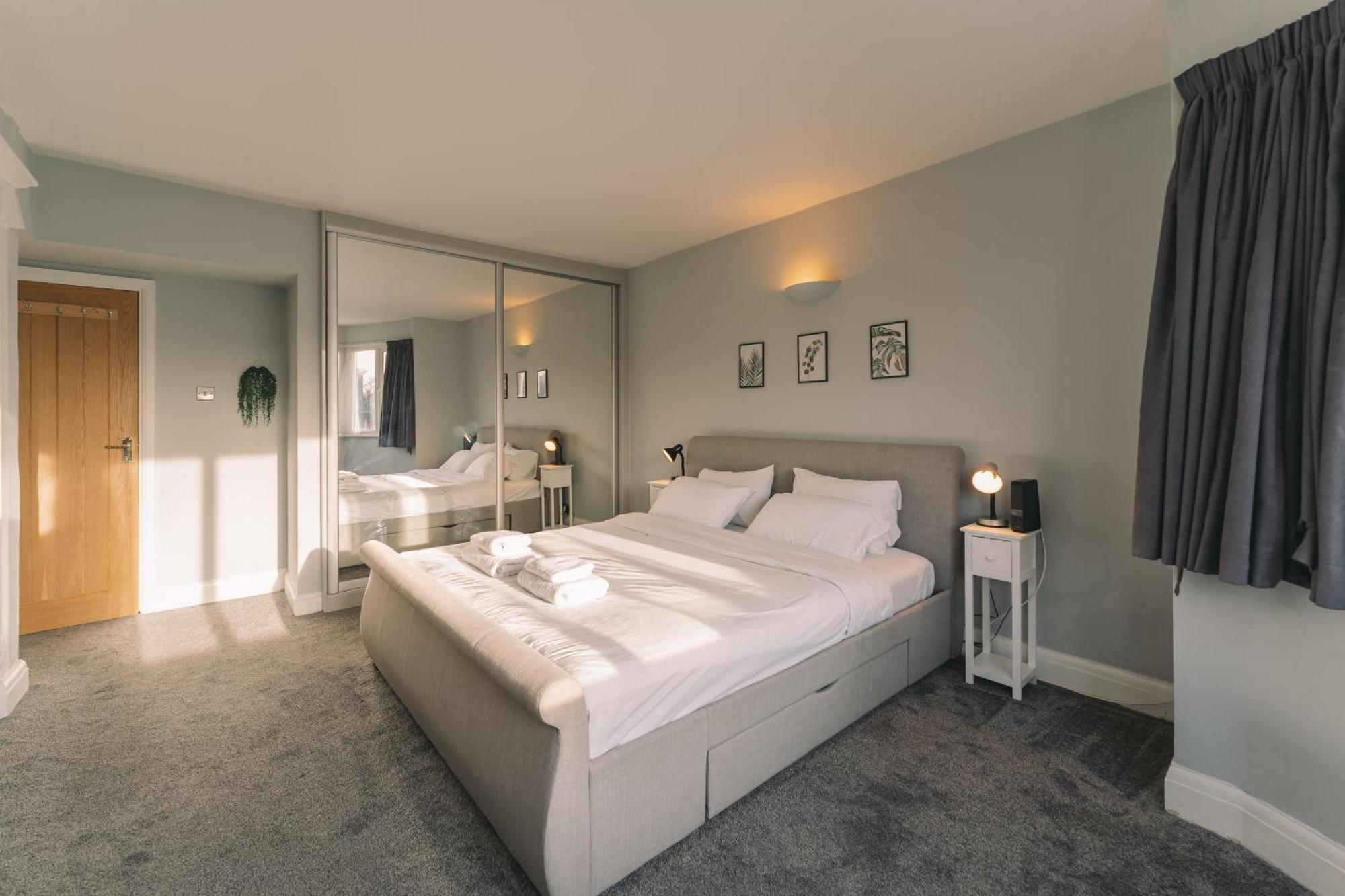 Modern Flat By The Underground. Apartamento Londres Exterior foto