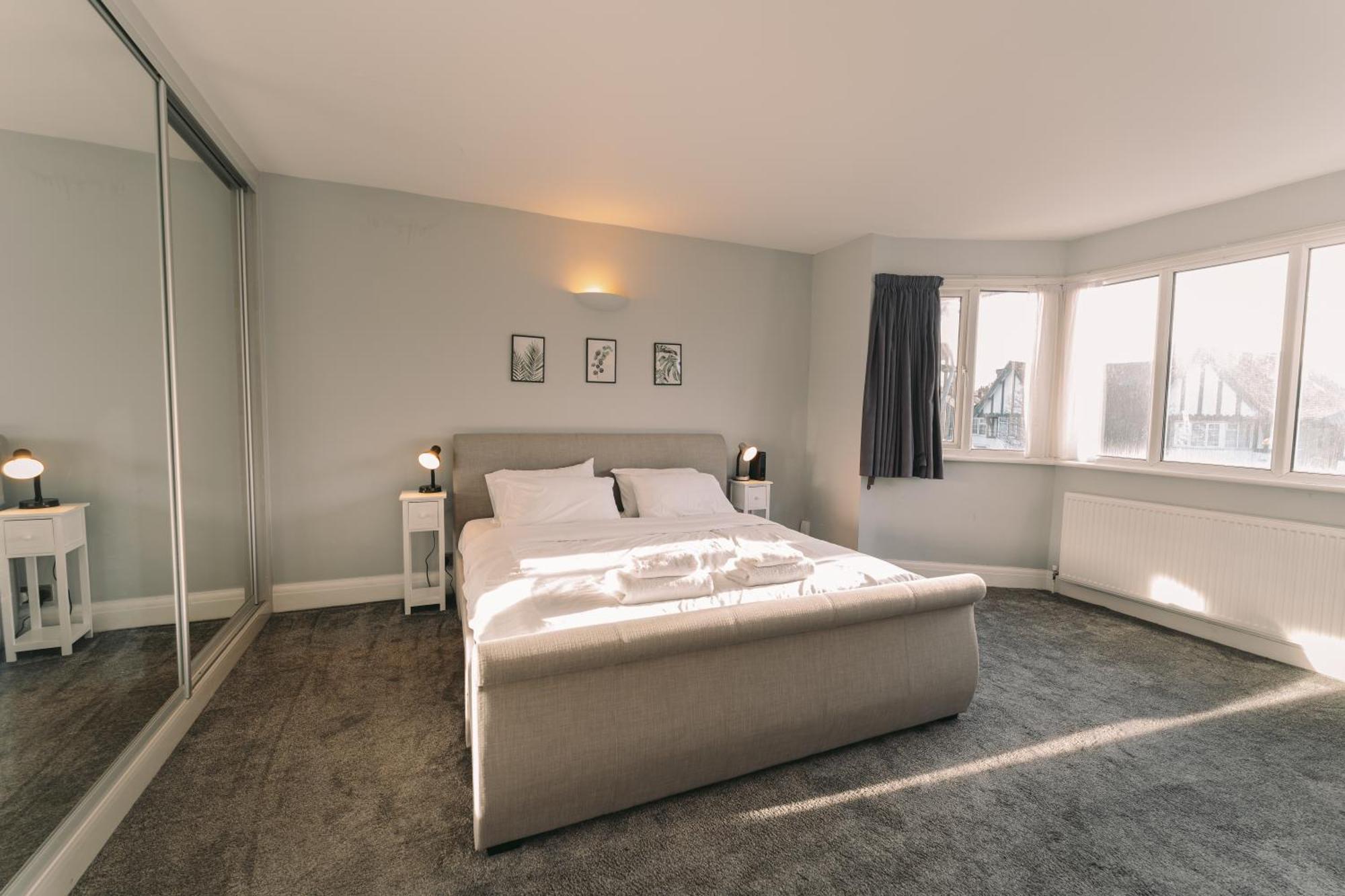 Modern Flat By The Underground. Apartamento Londres Exterior foto